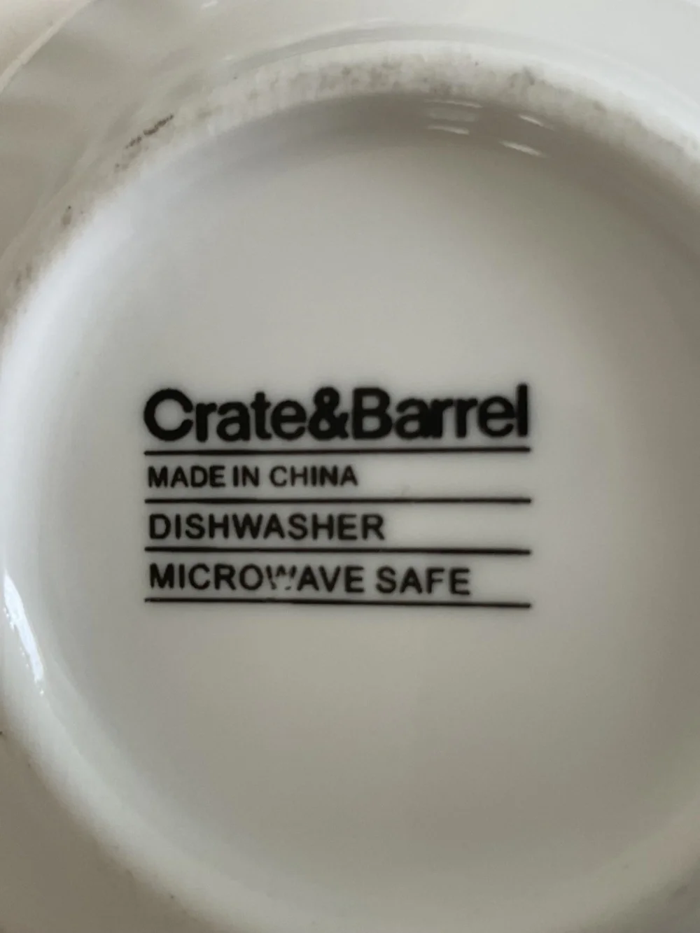 Set of 4 Crate & Barrel Oval Crème Brûlée Dishes & 1 Mini Round Grip Dish